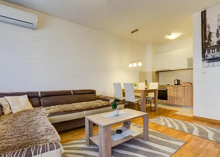 Apartment Piano Delta Podgorica